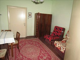 Casa de vânzare sau de închiriat 3 camere, în Sibiu, zona Central
