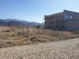 Teren constructii de vânzare, în Cristian