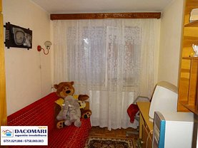 Apartament de vânzare 2 camere, în Galati, zona Micro 40