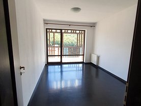 Apartament de închiriat 2 camere, în Braşov, zona Răcădău