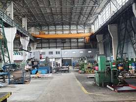 Închiriere spaţiu industrial