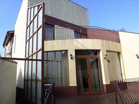 Casa de închiriat 5 camere, în Ploiesti, zona Central