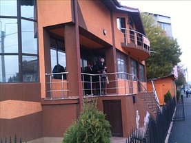 Casa de închiriat 9 camere, în Drobeta Turnu-Severin, zona Kiseleff