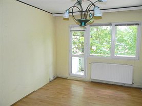 Apartament de vânzare 3 camere, în Brasov, zona Astra