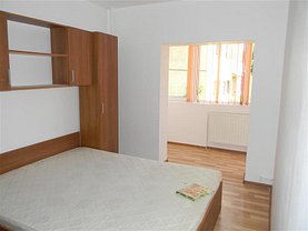 Apartament de închiriat 2 camere, în Braşov, zona Central