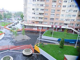 Apartament de închiriat 2 camere, în Braşov, zona Răcădău