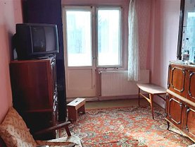 Garsonieră de vânzare, în Braşov, zona Astra