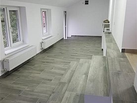 Apartament de închiriat 2 camere, în Braşov, zona Central