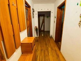 Apartament de vânzare 4 camere, în Braşov, zona Central