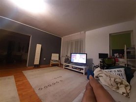 Casa de vânzare 4 camere, în Hălchiu, zona Central