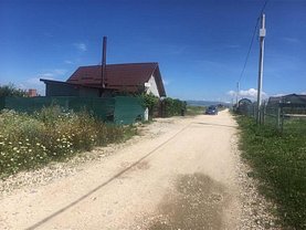 Casa de vânzare 4 camere, în Sânpetru, zona Central