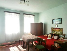 Casa de vânzare 2 camere, în Crizbav, zona Central