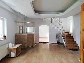 Casa de vânzare 4 camere, în Braşov, zona Braşovul Vechi