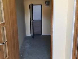 Închiriere spaţiu industrial