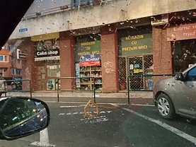 Închiriere spaţiu comercial