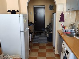 Apartament de vânzare 2 camere, în Bucureşti, zona Chişinau
