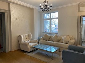 Apartament de închiriat 5 camere, în Bucureşti, zona Kiseleff