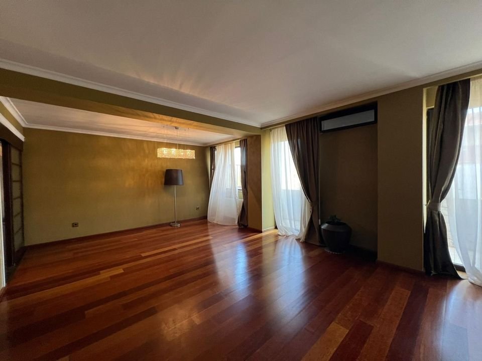 Apartament Triplex Floreasca