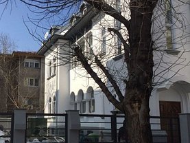 Casa de închiriat 17 camere, în Bucuresti, zona Dorobanti