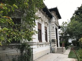 Casa de închiriat 19 camere, în Bucuresti, zona Cotroceni