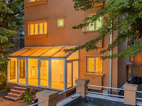 Casa de vânzare 8 camere, în Bucureşti, zona Casin
