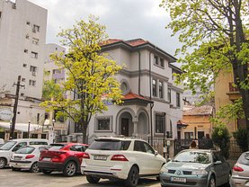 Casa de închiriat 9 camere, în Bucureşti, zona Clucerului