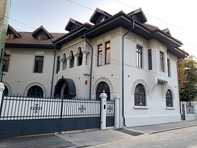 Casa de închiriat 14 camere, în Bucureşti, zona Romană