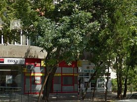 Vânzare spaţiu comercial