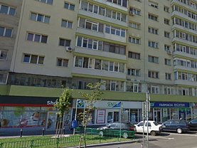 Vânzare spaţiu comercial