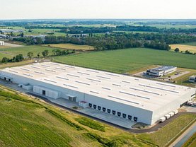 Închiriere spaţiu industrial