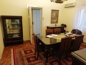 Apartament de vânzare 4 camere, în Bucuresti, zona Batistei