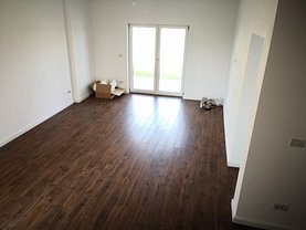 Casa de vânzare 4 camere, în Dumbravita