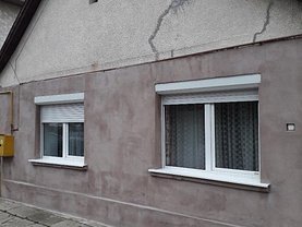 Casa de vânzare 4 camere, în Timişoara, zona Bogdăneştilor