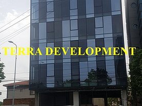 Vânzare spaţiu comercial