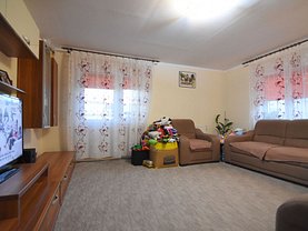 Apartament de vânzare 3 camere, în Timişoara, zona Fratelia