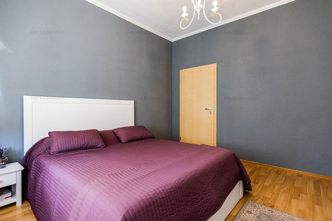 Apartament 4 camere, decomandat in zona Balcescu, garaj, curte proprie, boxa - imaginea 20
