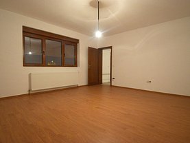 Casa de închiriat 10 camere, în Timisoara, zona Bucovina