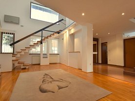 Casa de vânzare 5 camere, în Timisoara, zona Lipovei