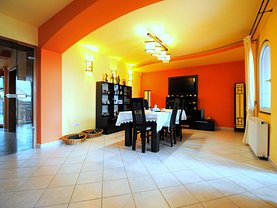 Casa de vânzare 5 camere, în Ghiroda