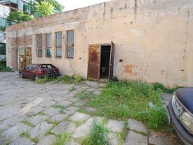 Vânzare spaţiu industrial