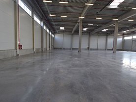 Închiriere spaţiu industrial