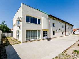 Vânzare cladire mixta în Carani