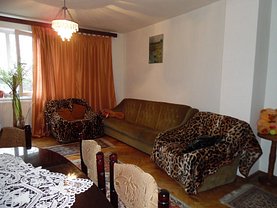 Apartament de vânzare 3 camere, în Targu Mures, zona Tudor