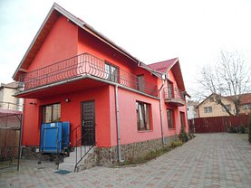 Casa de vânzare 6 camere, în Cristeşti