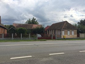 Casa de vânzare 3 camere, în Ogra
