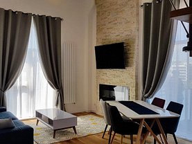 Apartament de închiriat 4 camere, în Cluj-Napoca, zona Central