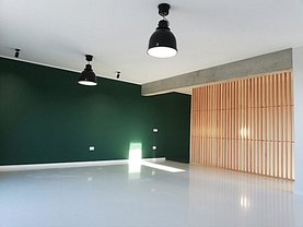 Apartament de vânzare 3 camere, în Floreşti