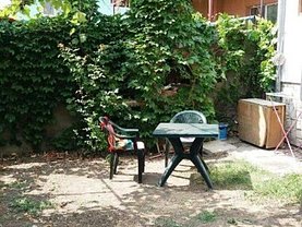 Apartament de vânzare 3 camere, în Techirghiol, zona Central