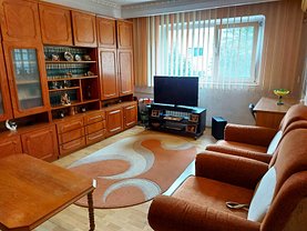 Apartament de vânzare 3 camere, în Bucureşti, zona Aviaţiei