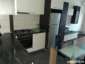 Apartament de vânzare 2 camere, în Roşu, zona Central